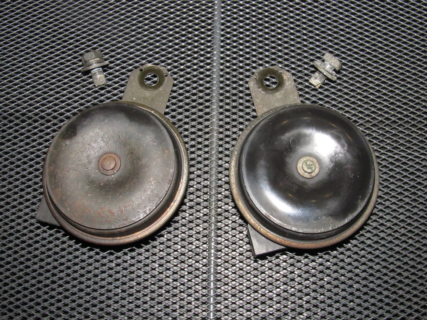 94 95 96 97 98 99 Toyota Celica OEM Engine Horn Set