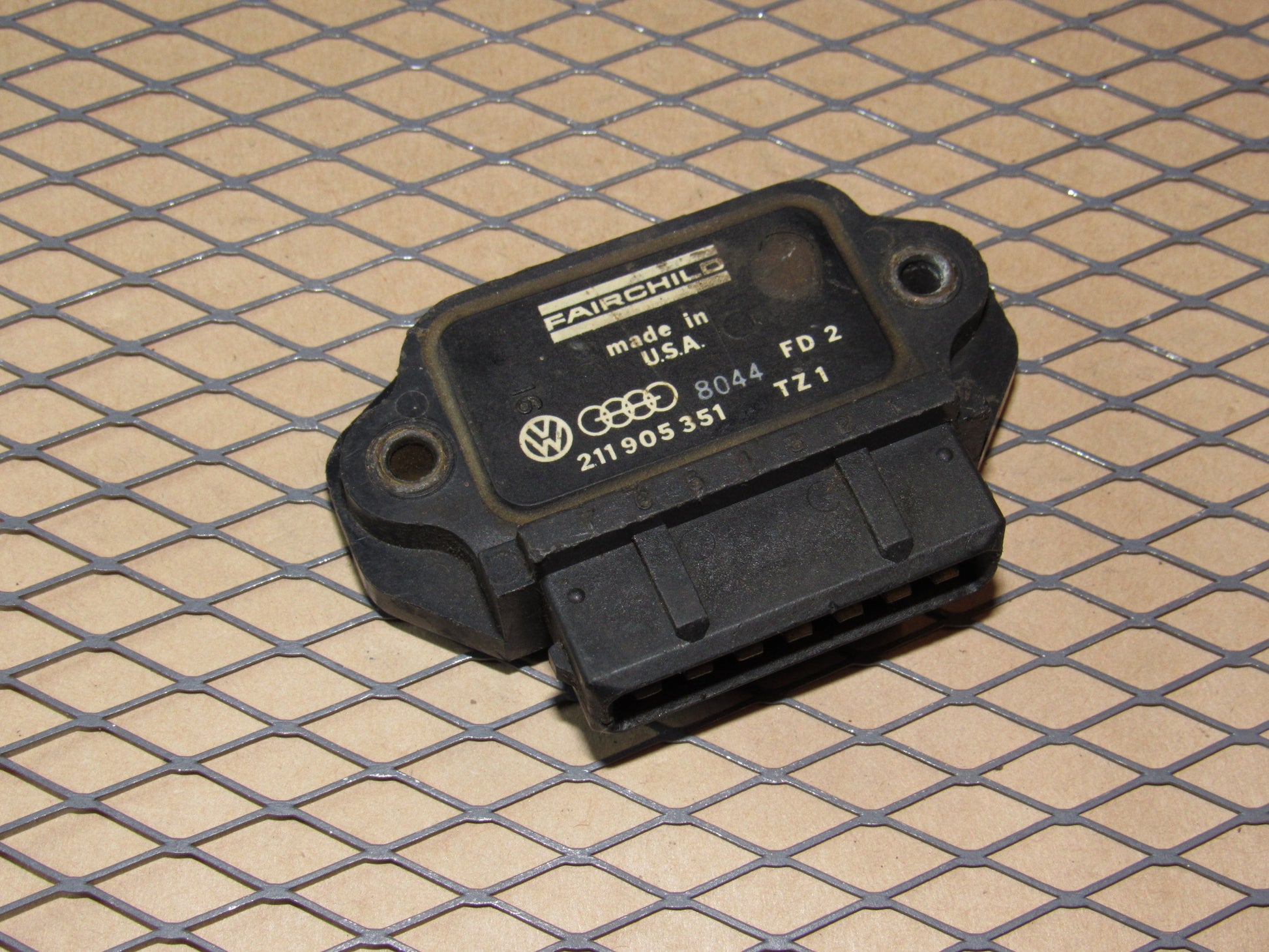 82 83 84 85 86 87 88 89 Volkswagen Scirocco OEM Ignition Control Module Igniter