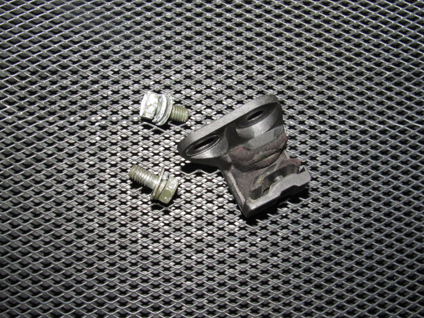 94 95 96 97 98 99 Toyota Celica OEM Door Window Guide Clip - Right