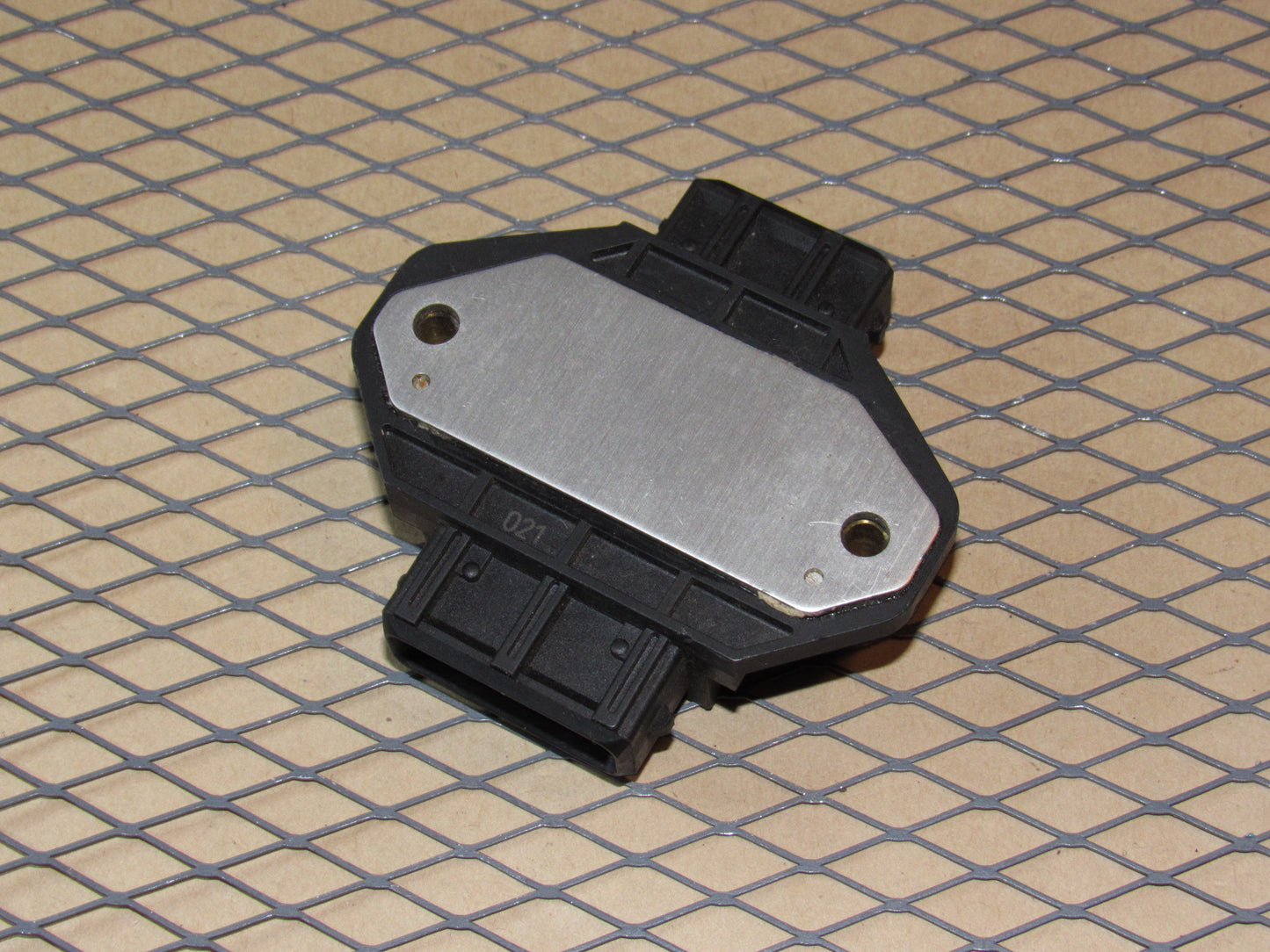 00 01 02 Volkswagen Golf Turbo OEM Ignition Control Module Igniter