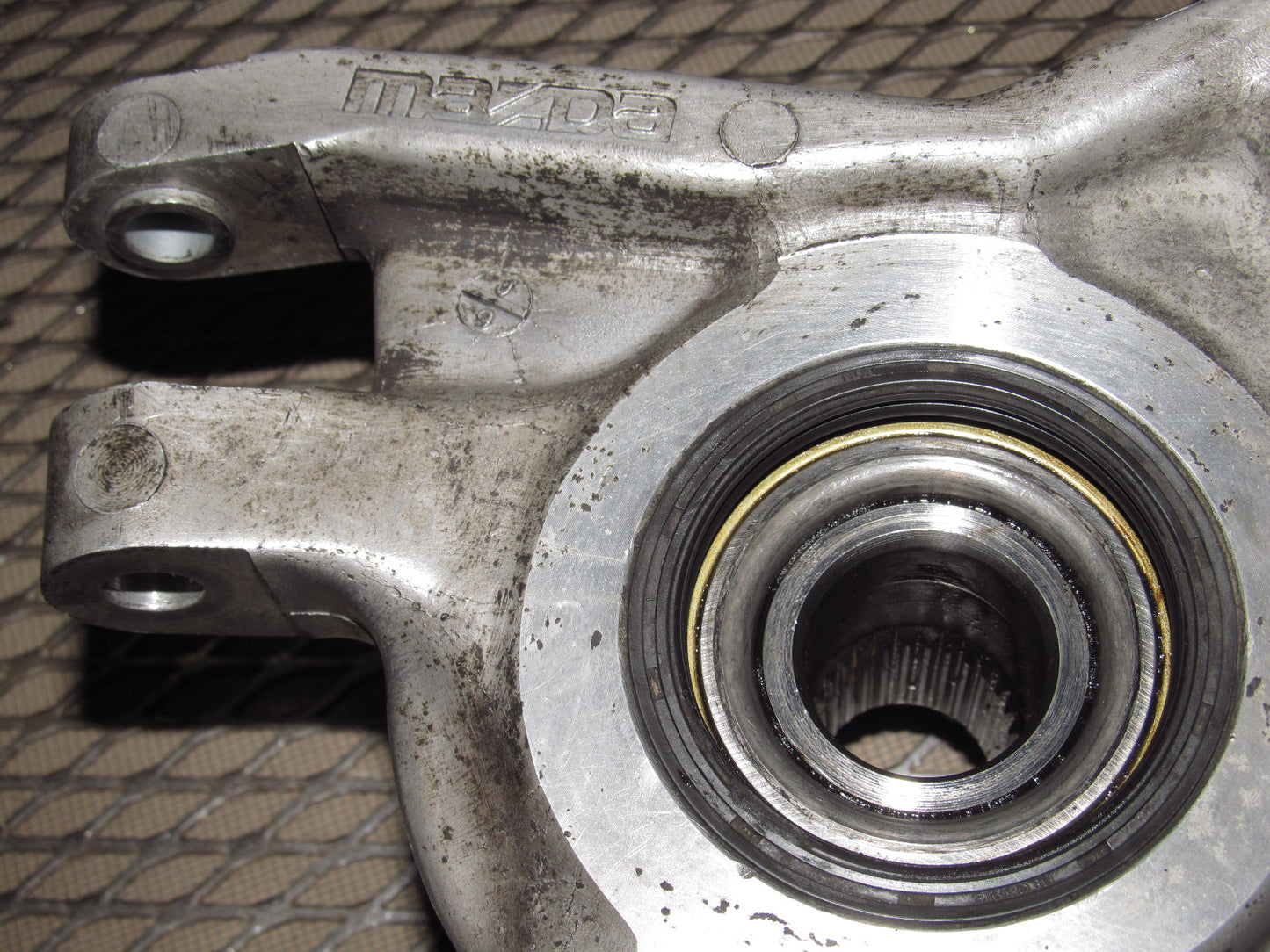 89 90 91 Mazda RX7 OEM Rear Wheel Spindle Knuckle & Hub - Left