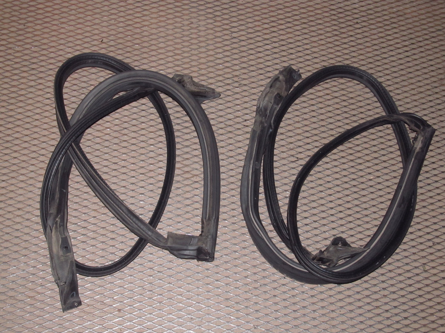 90-96 Nissan 300zx OEM T-Top Weather Stripping Moulding 2+0
