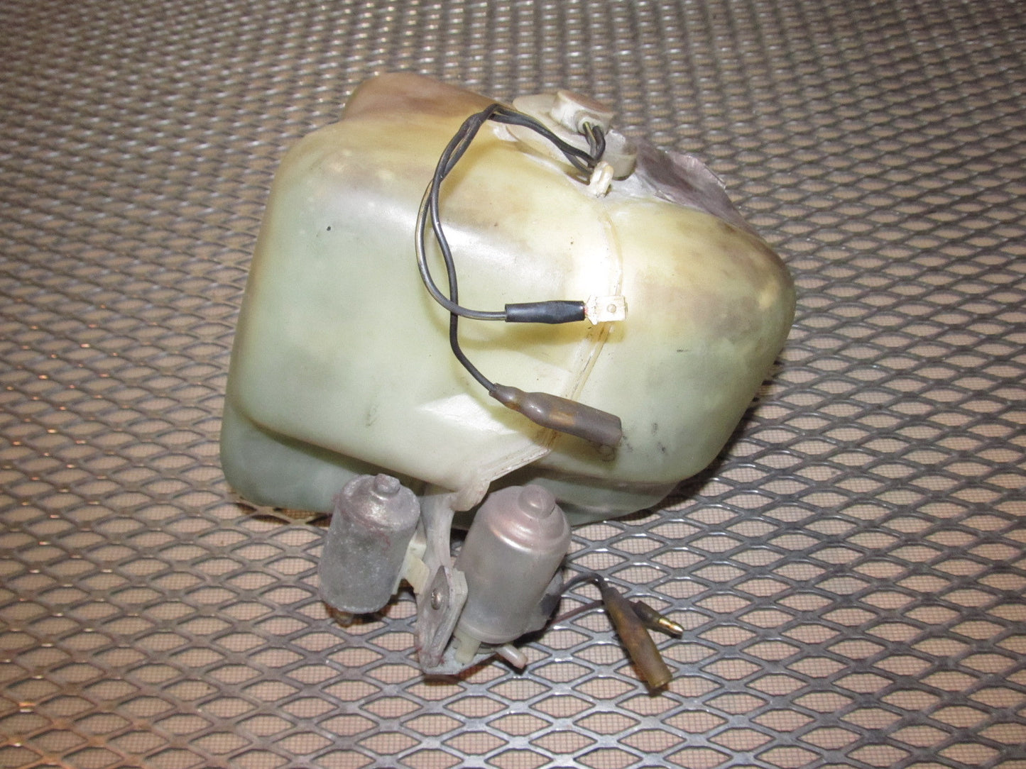 79 80 Datsun 280zx OEM Wiper Washer Tank Reservoir
