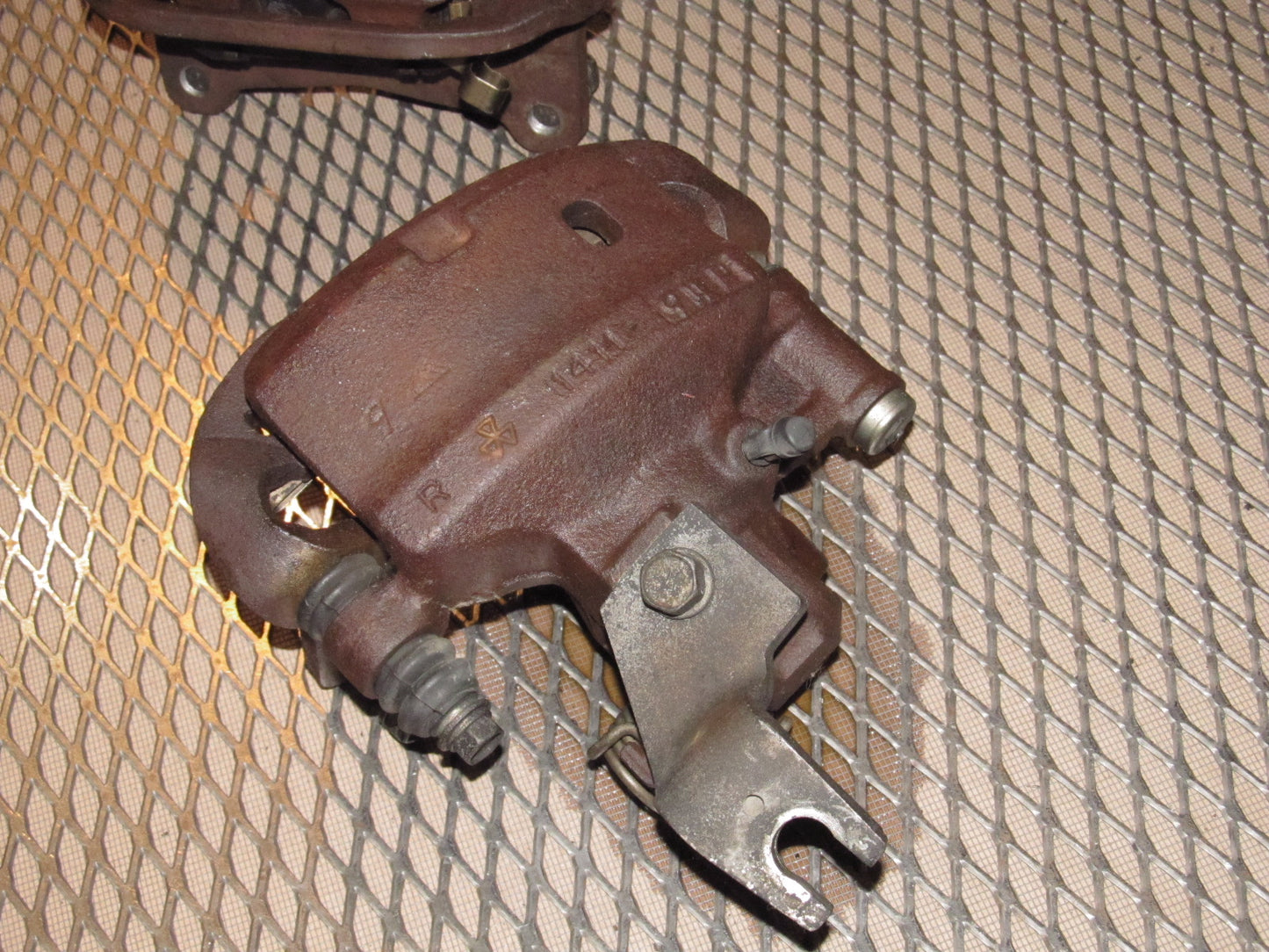 87 88 89 Toyota MR2 OEM Rear Brake Caliper - Set