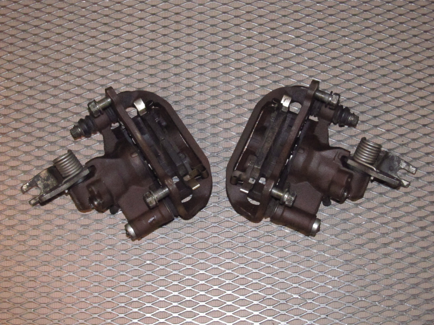 87 88 89 Toyota MR2 OEM Rear Brake Caliper - Set