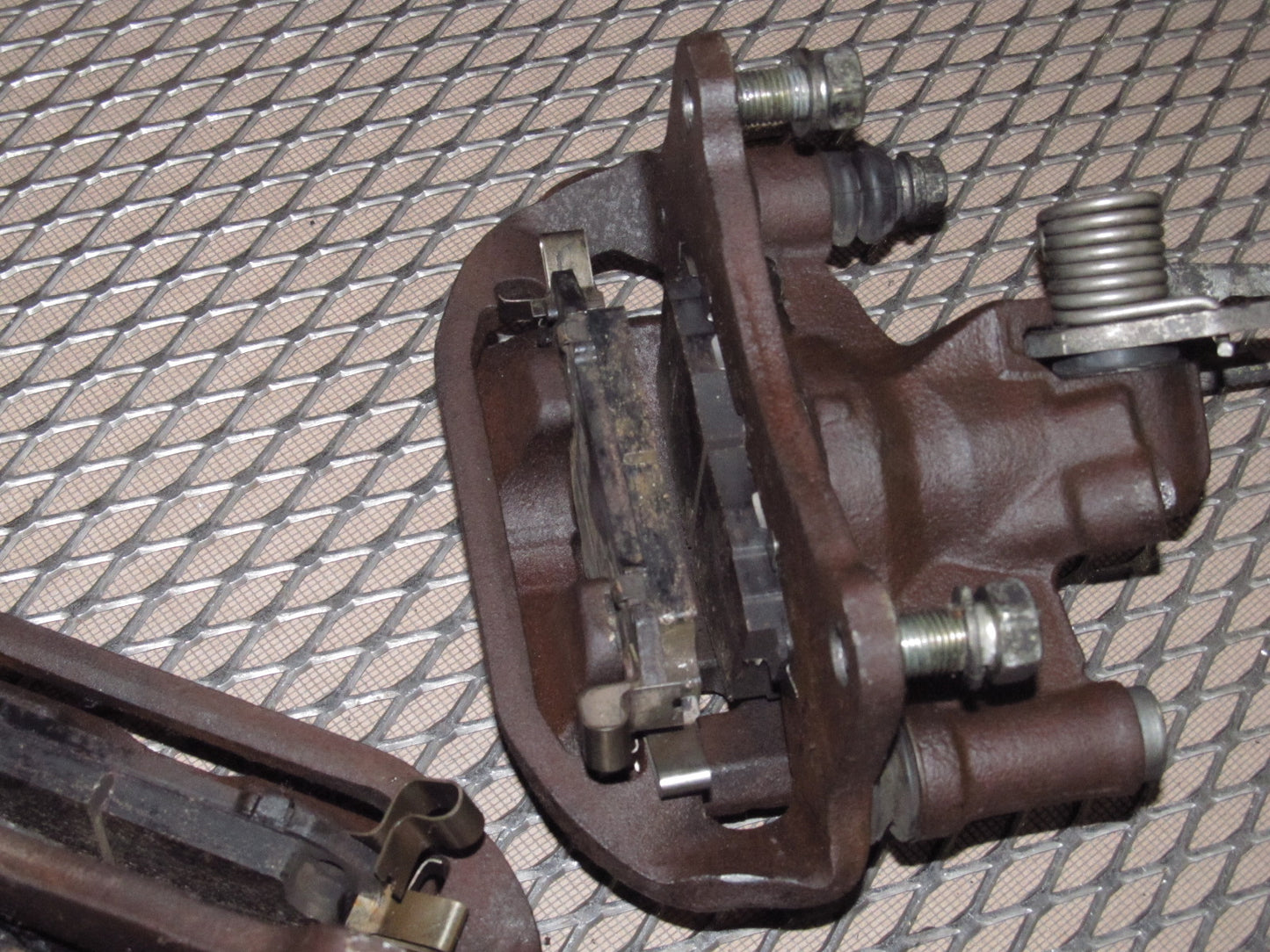 87 88 89 Toyota MR2 OEM Rear Brake Caliper - Set