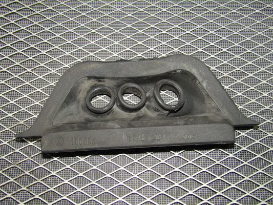92 93 94 95 BMW 325 OEM Heater Core Firewall Grommet