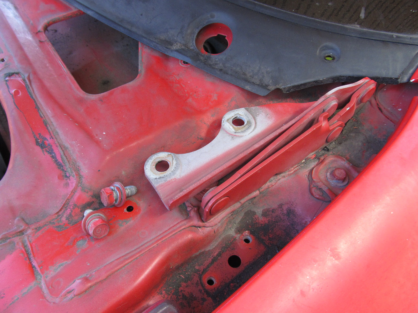 94 95 96 97 Mitsubishi 3000GT OEM Hood Hinges Set