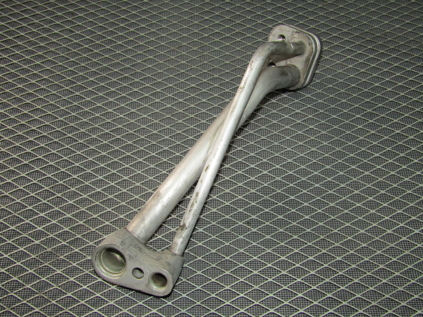 92 93 94 95 BMW 325 OEM A/C Evaporator Core Firewall Fitting Line