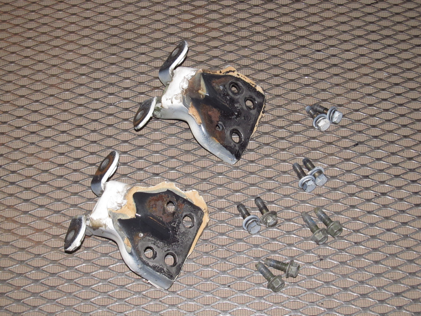 90-96 Nissan 300zx OEM Door Hinges - Left Set