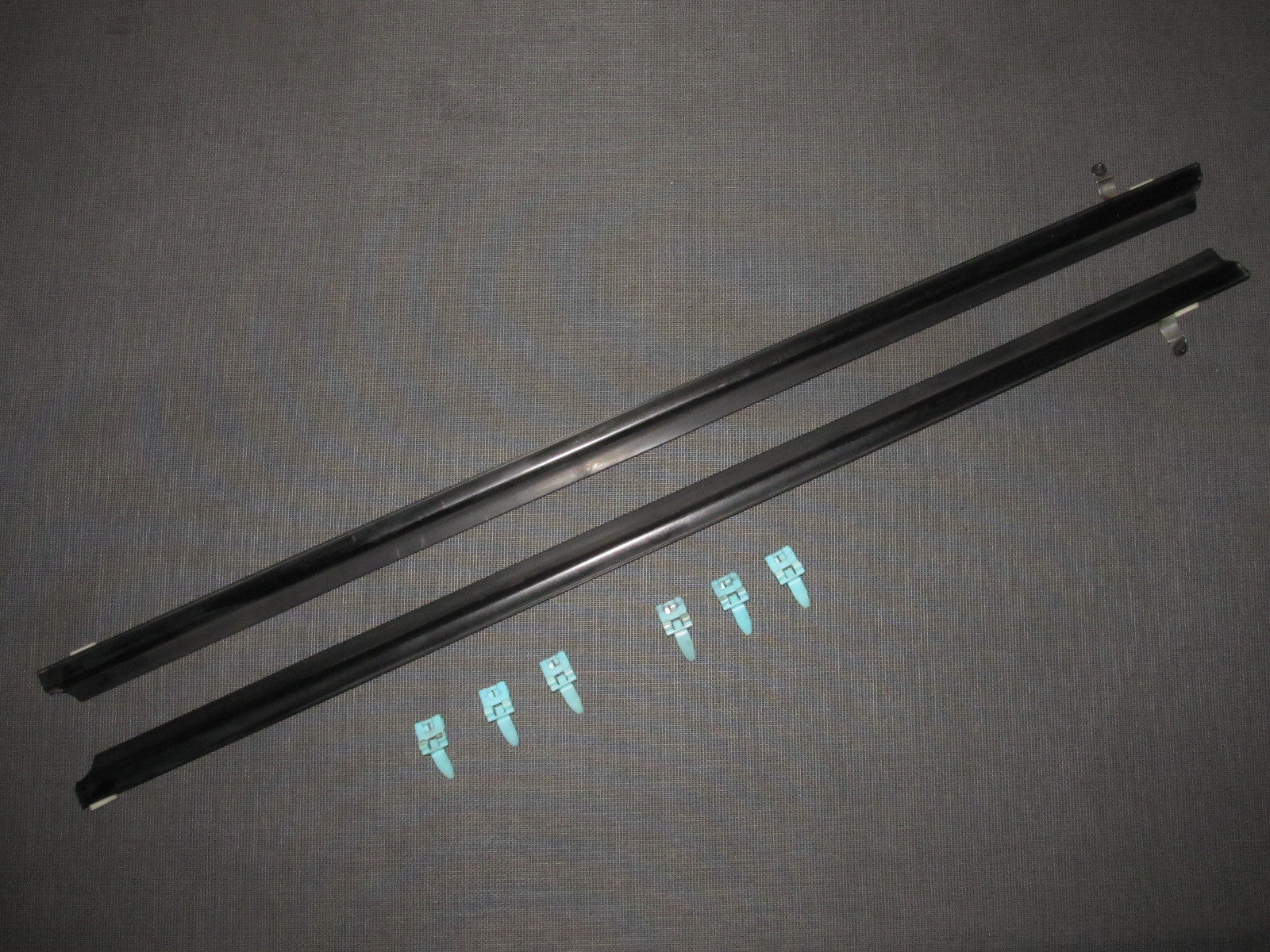 94 95 96 97 98 99 Toyota Celica OEM Convertible Window Door Moulding
