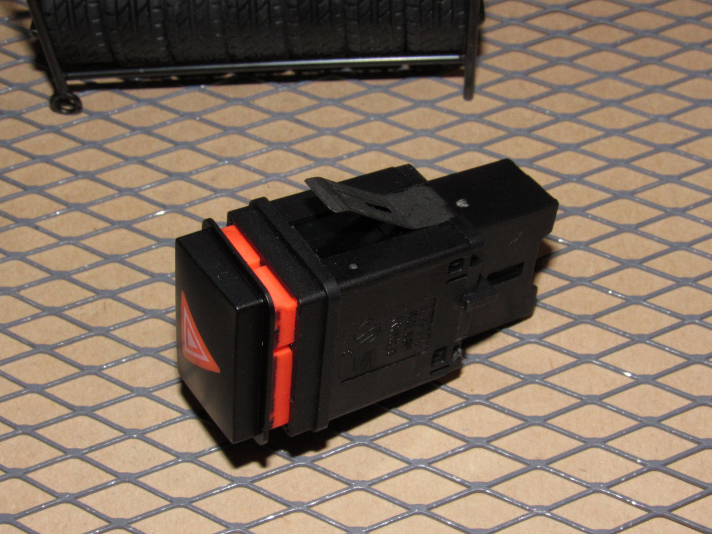 03 04 05 06 07 08 09 10 Porsche Cayenne OEM Hazard Light Switch