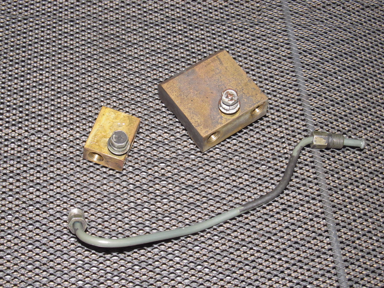 90-96 Nissan 300zx OEM Brake Proportional Valve - Twin Turbo