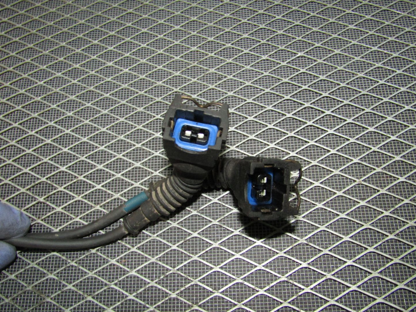 92 93 94 95 BMW 325 OEM Engine Coolant Temperature Sensor Pigtail Harness
