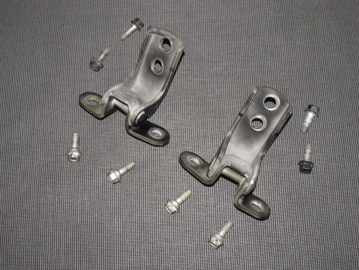 94 95 96 97 98 99 Toyota Celica OEM Door Hinges - Left