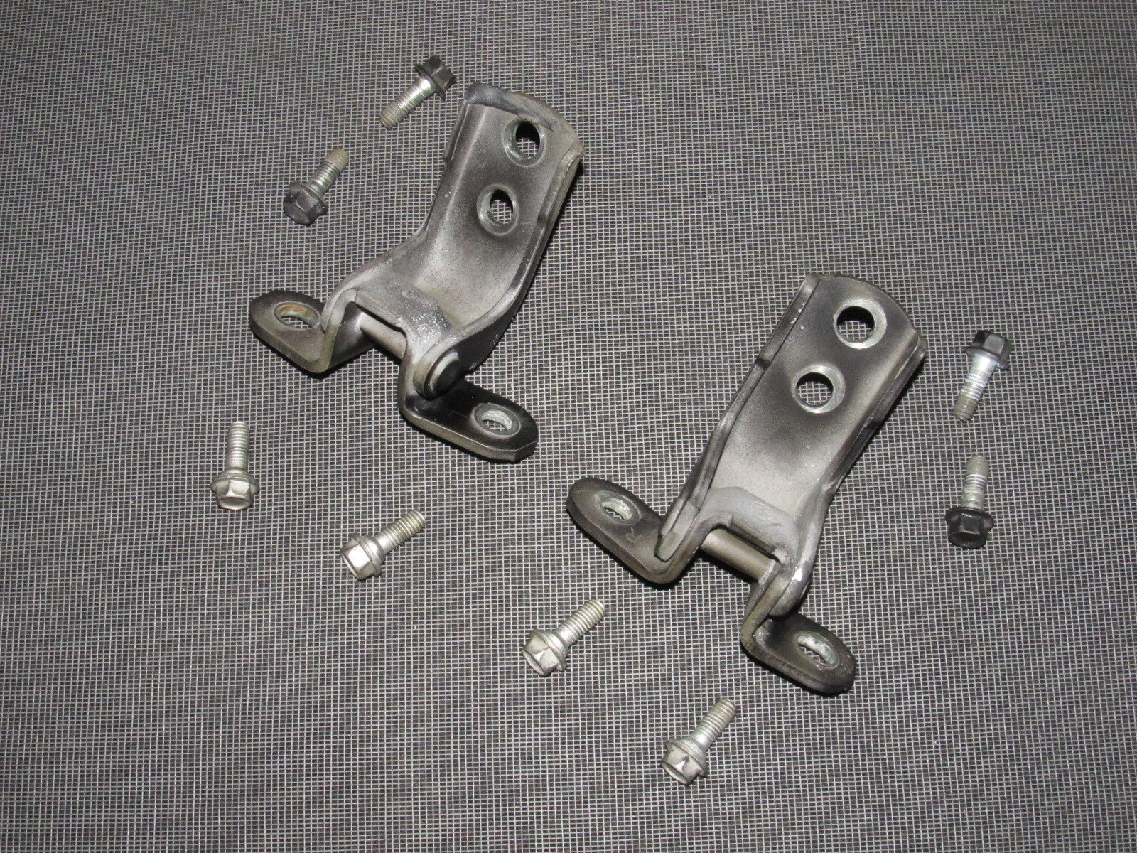 94 95 96 97 98 99 Toyota Celica OEM Door Hinges - Left