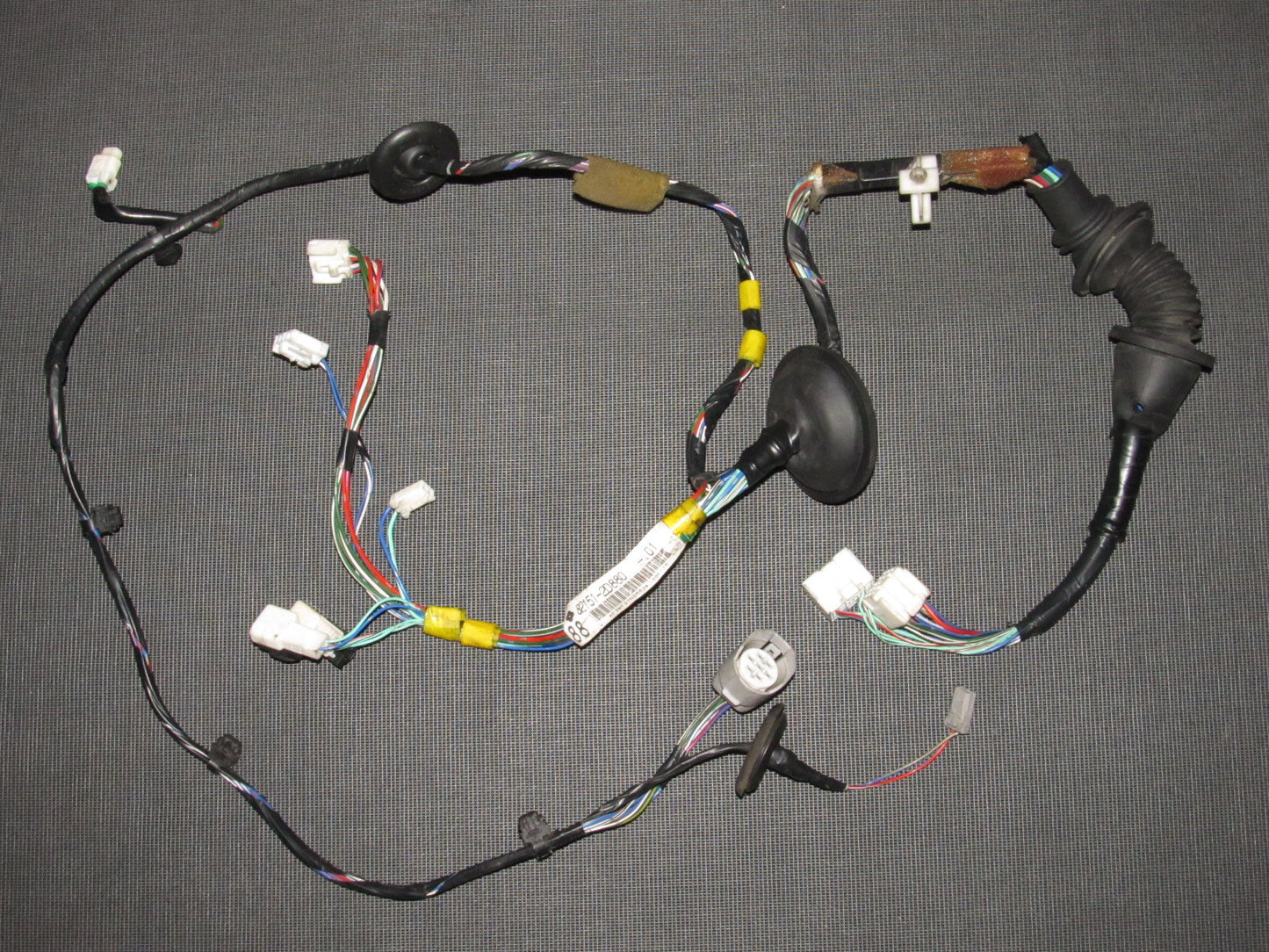 94 95 96 97 98 99 Toyota Celica Convertible Door Wiring Harness - Right