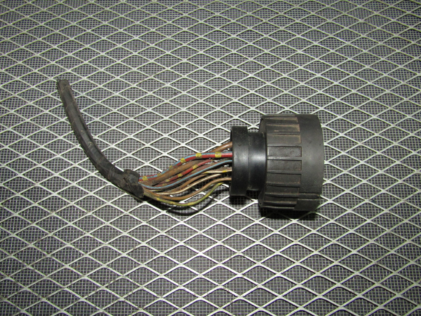 92 93 94 95 BMW 325 OEM ABS Motor Actuator Pigtail Harness