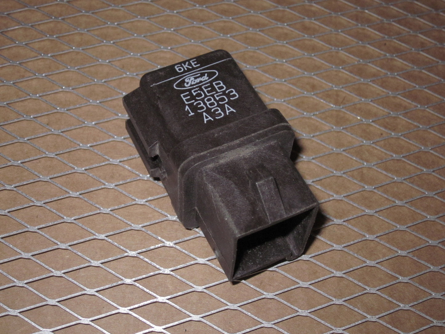 Ford Relay E5EB 13853 A3A