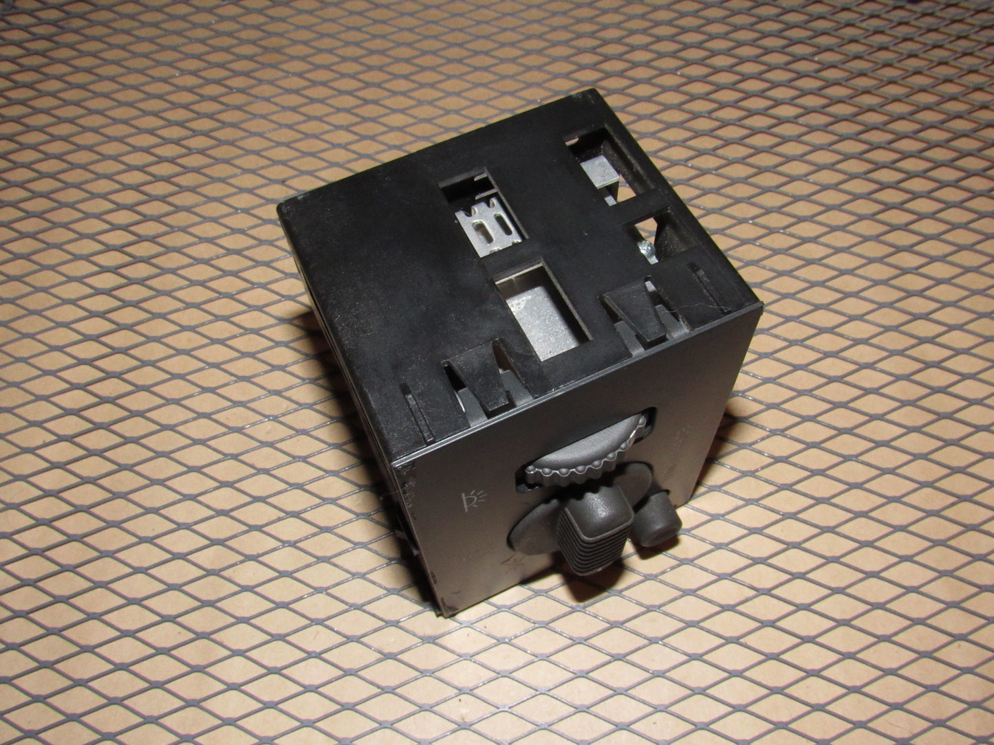 00 01 02 Chevrolet Tahoe OEM Headlight & Dash Light illumination Dimmer Switch