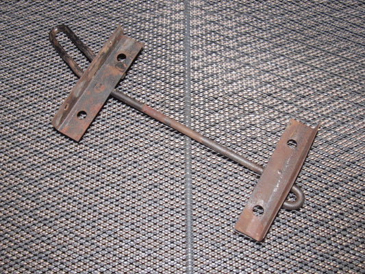 97 98 99 Mitsubishi Eclipse OEM Battery Tie Down