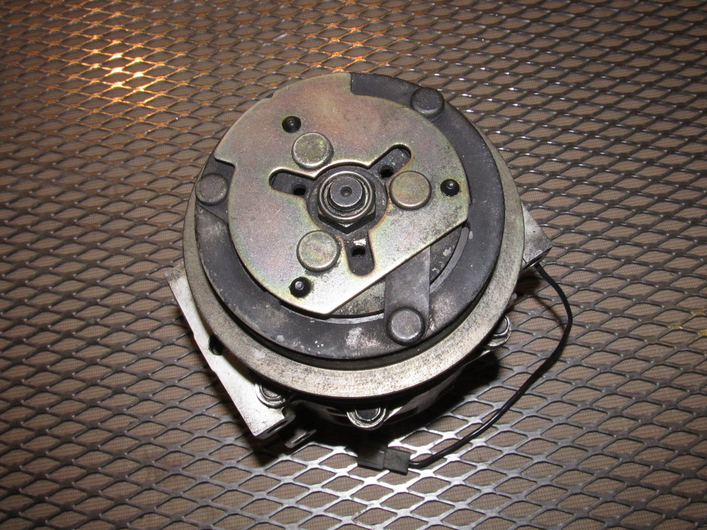 86 87 88 Mazda RX7 OEM A/C Compressor & Clutch