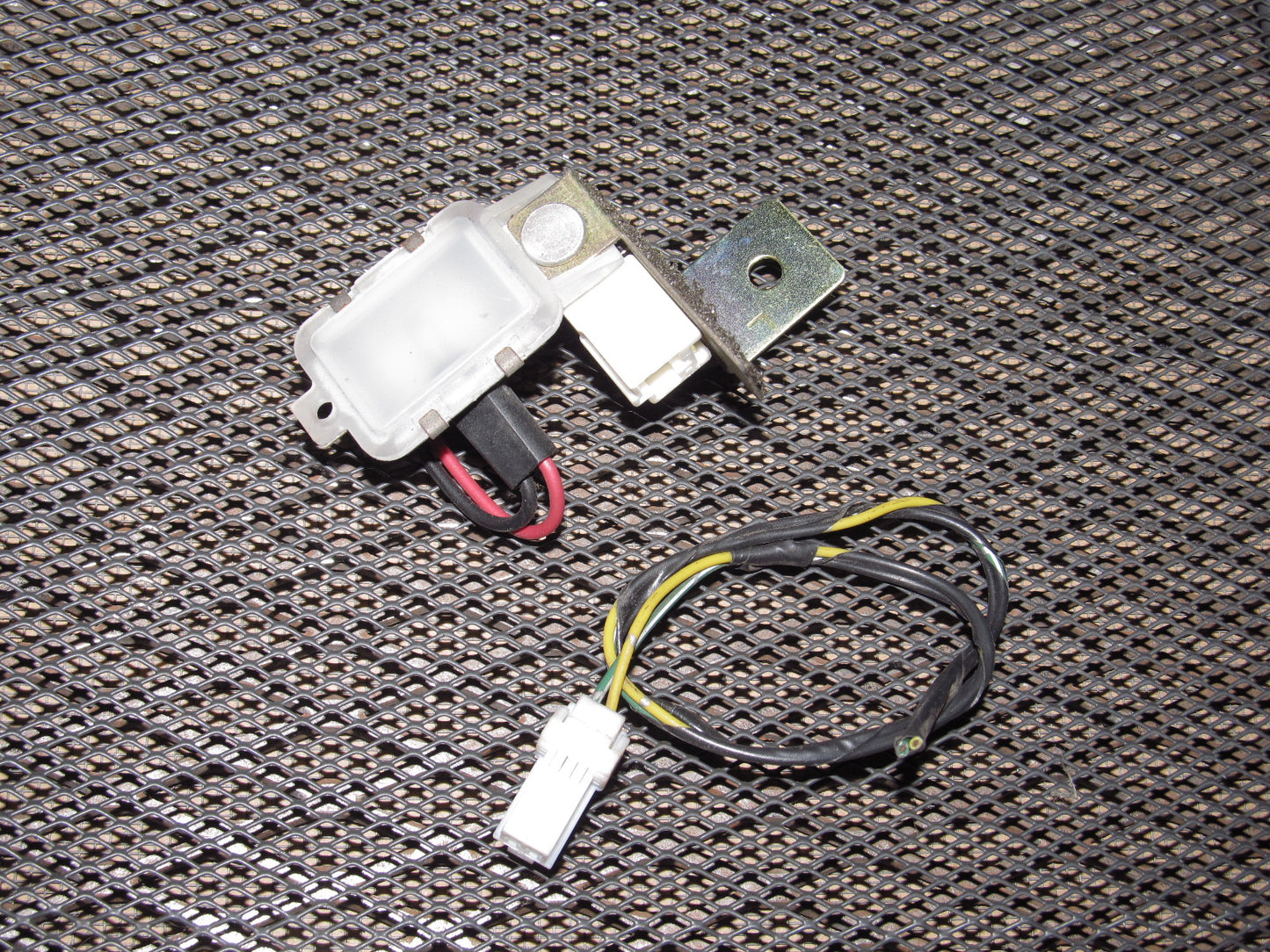 90-96 Nissan 300zx OEM Dash Courtesy Light - Left