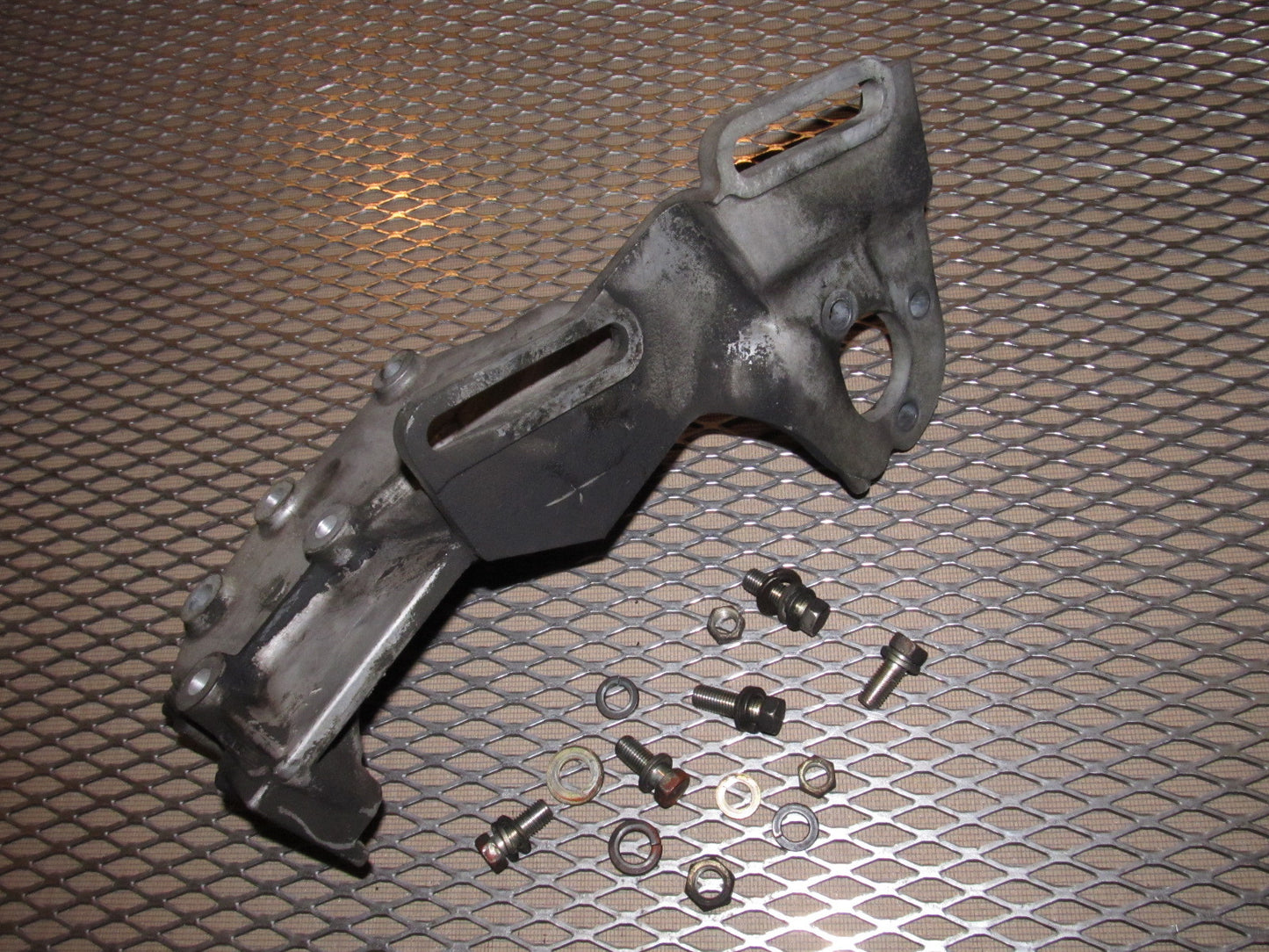 86 87 88 Mazda RX7 OEM Power Steering Pump & A/C Compressor Bracket