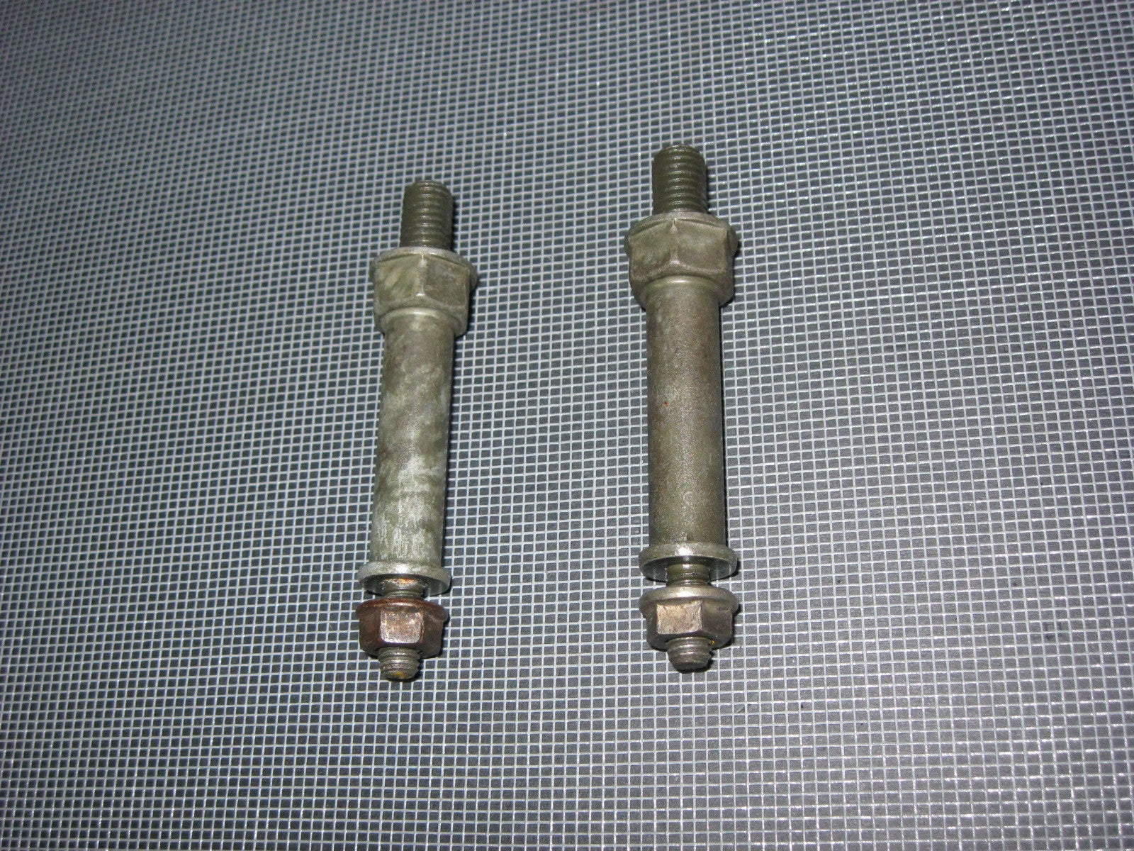 96-00 Honda Civic D14A3 DPFi SFi OEM Fuel Rail Stud Bolt