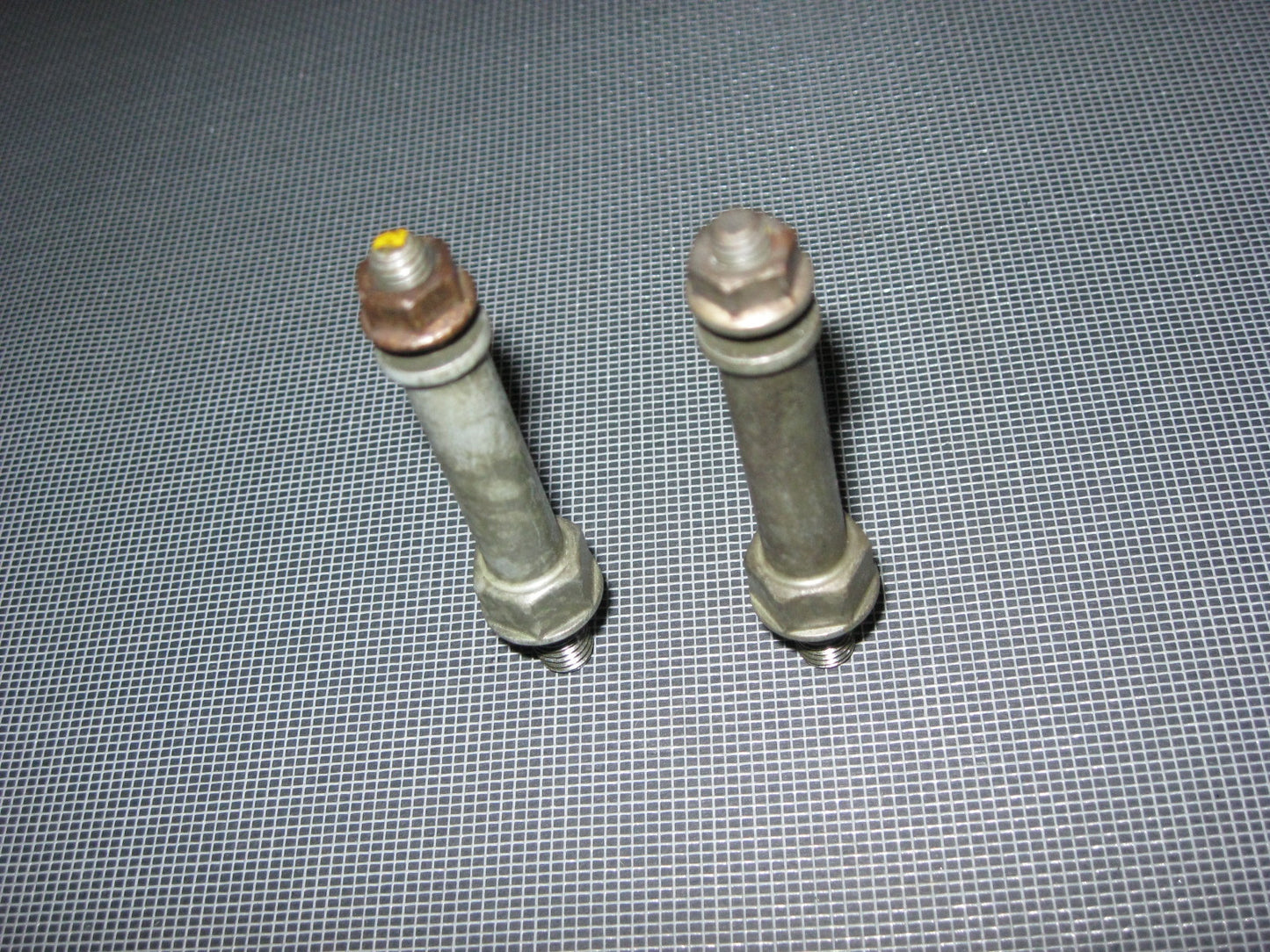 96-00 Honda Civic D14A3 DPFi SFi OEM Fuel Rail Stud Bolt
