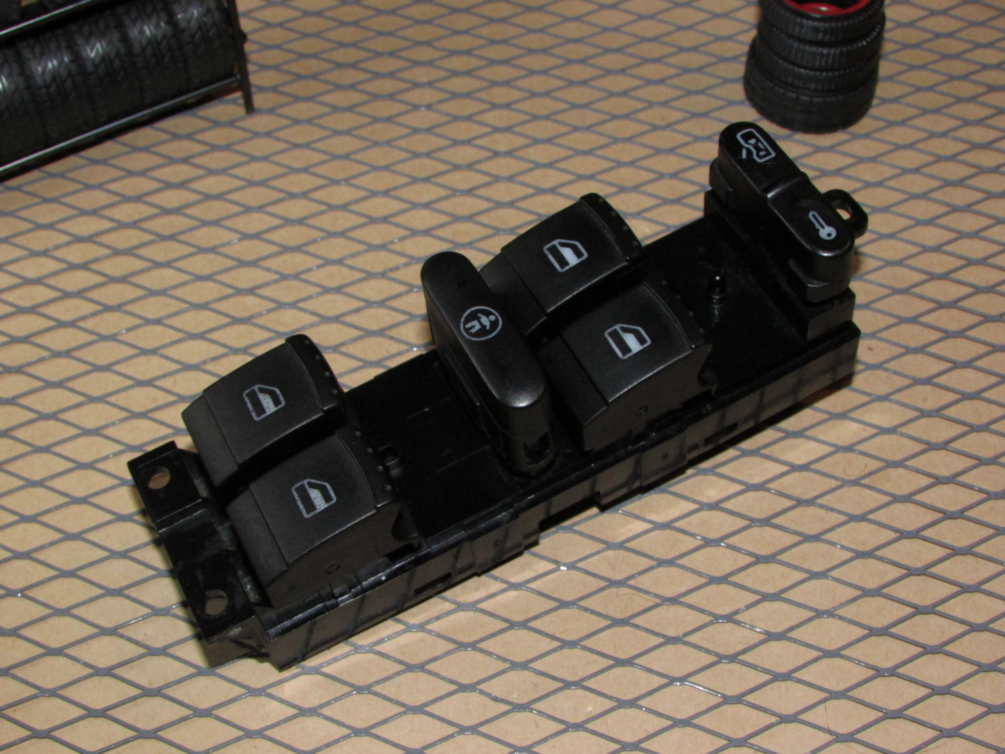 99 00 01 02 03 04 05 Volkswagen Passat OEM Front Window Switch - Left