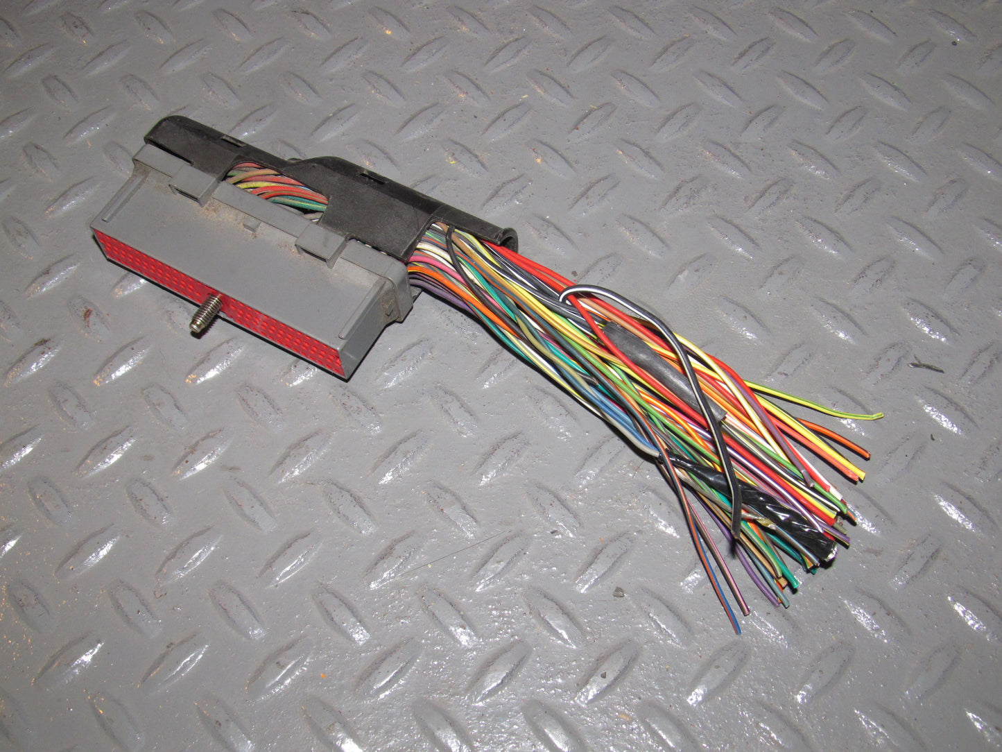 96 97 98 99 Mercury Sable V6 Engine Computer Pigtail Harness