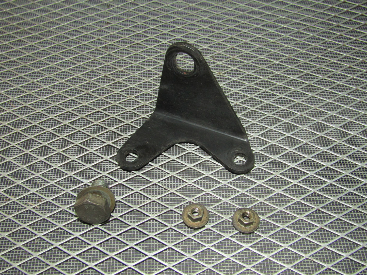 92 93 94 95 BMW 325 OEM A/T Starter Mounting Bracket