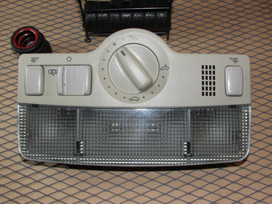 99 00 01 02 03 04 05 Volkswagen Passat OEM Interior Dome Map Light