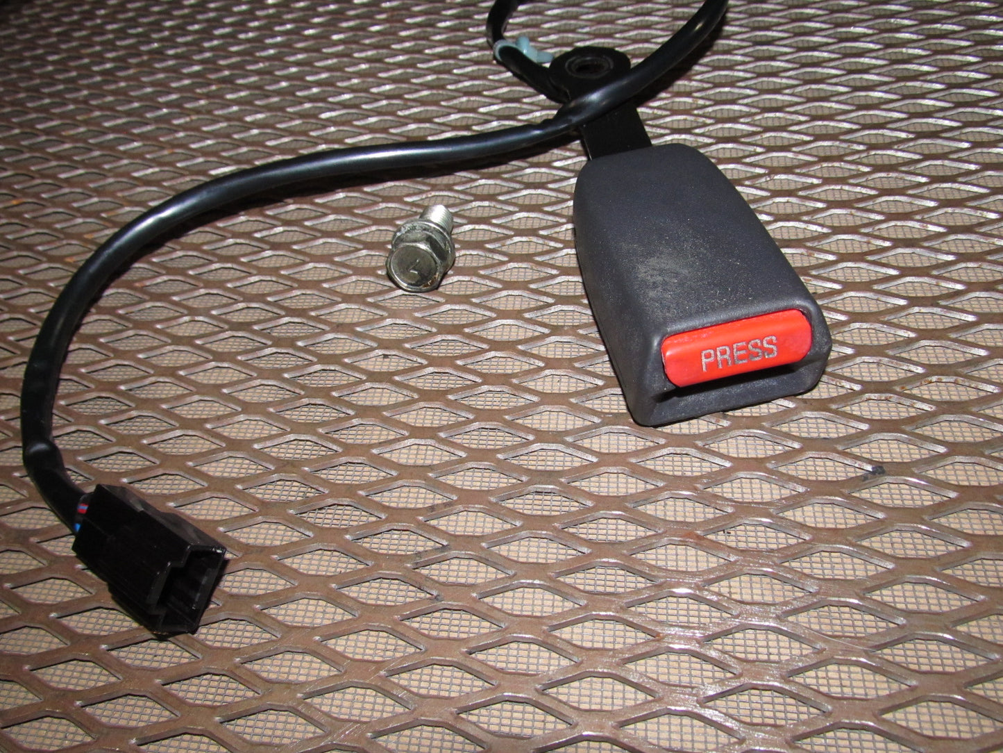94 95 96 97 Mitsubishi 3000GT OEM Front Seat Belt Buckle Receiver - Left