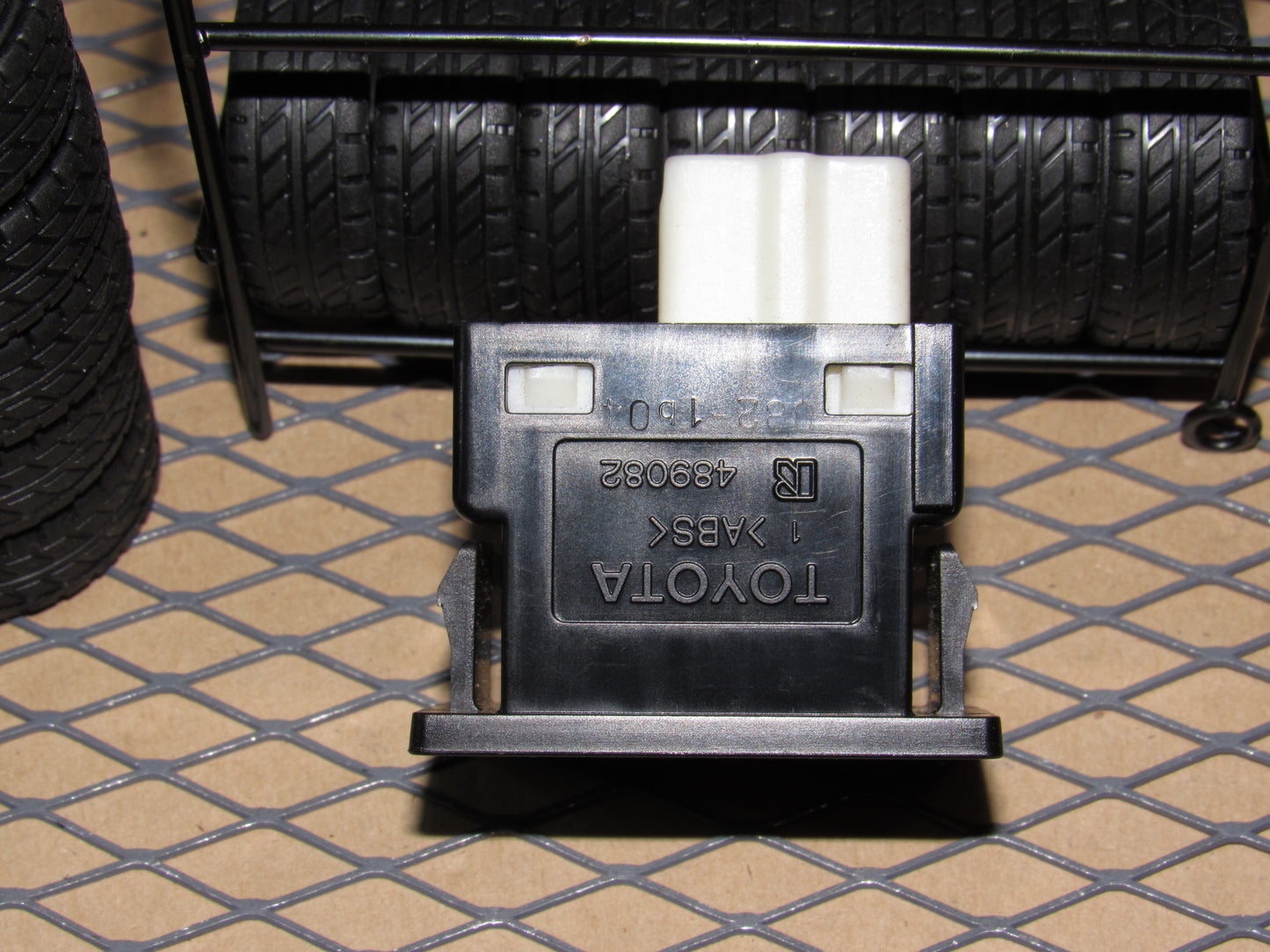 99 00 01 02 03 Lexus RX300 OEM Dash Anti Theft Alarm Security Light Lamp