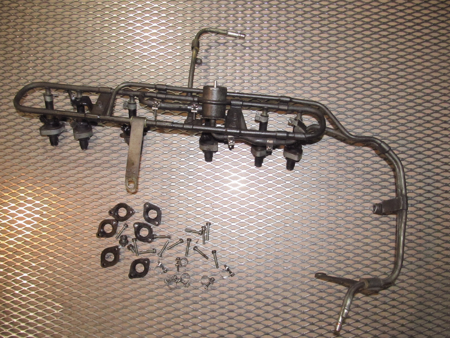 79 80 Datsun 280zx OEM Fuel Rail & Injectors Assembly