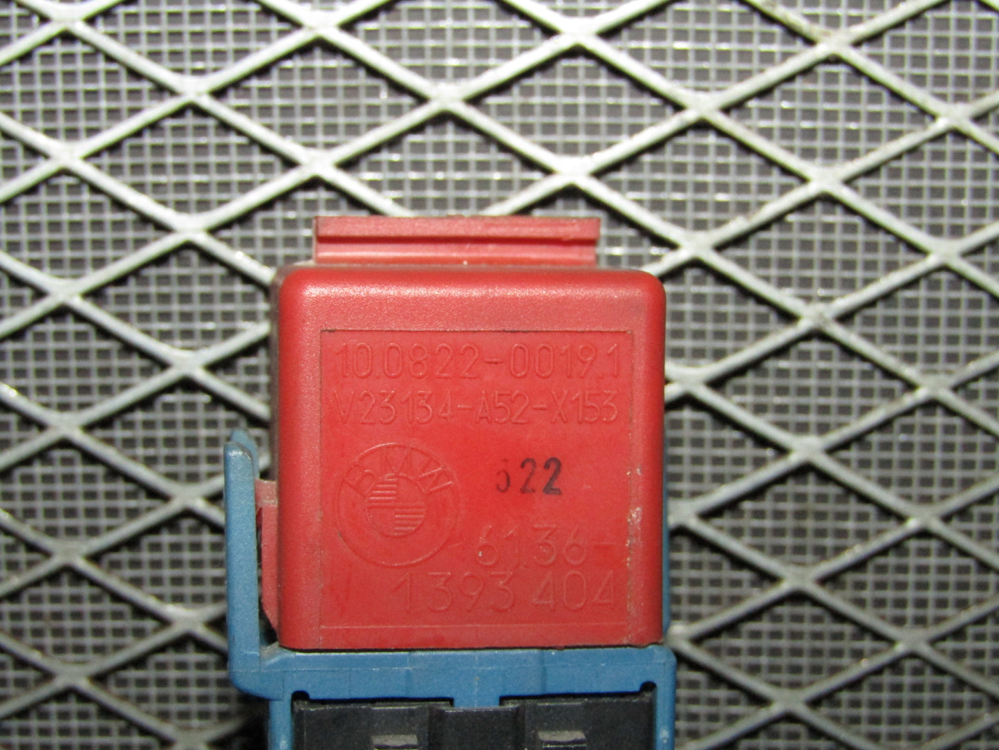 92 93 94 95 BMW 325 OEM ABS Relay 10.0822-0019.1
