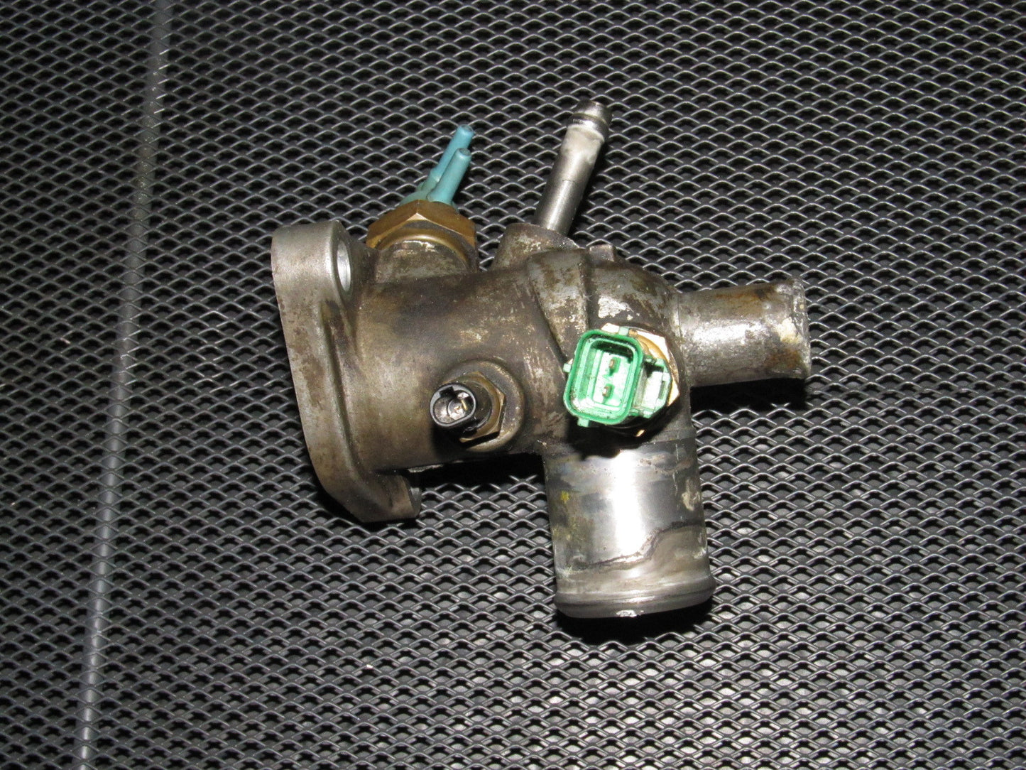 94 95 96 97 98 99 Toyota Celica OEM 5SFE Thermostats Housing & Sensor