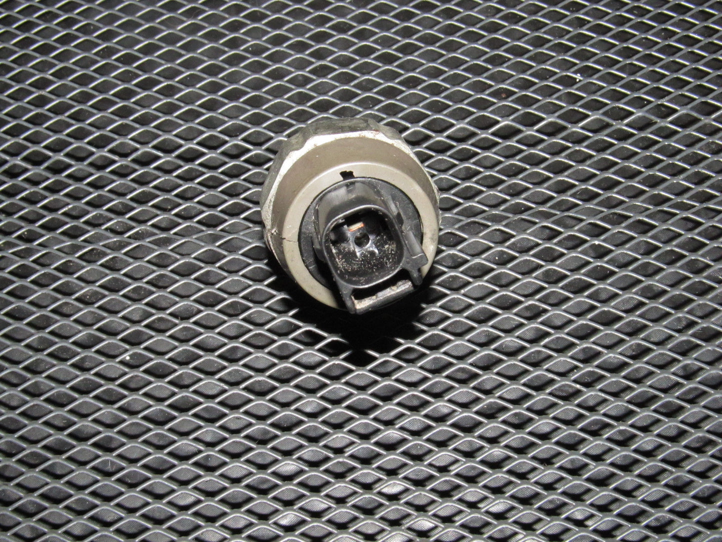 94 95 96 97 98 99 Toyota Celica OEM 5SFE Engine Oil Pressure Switch