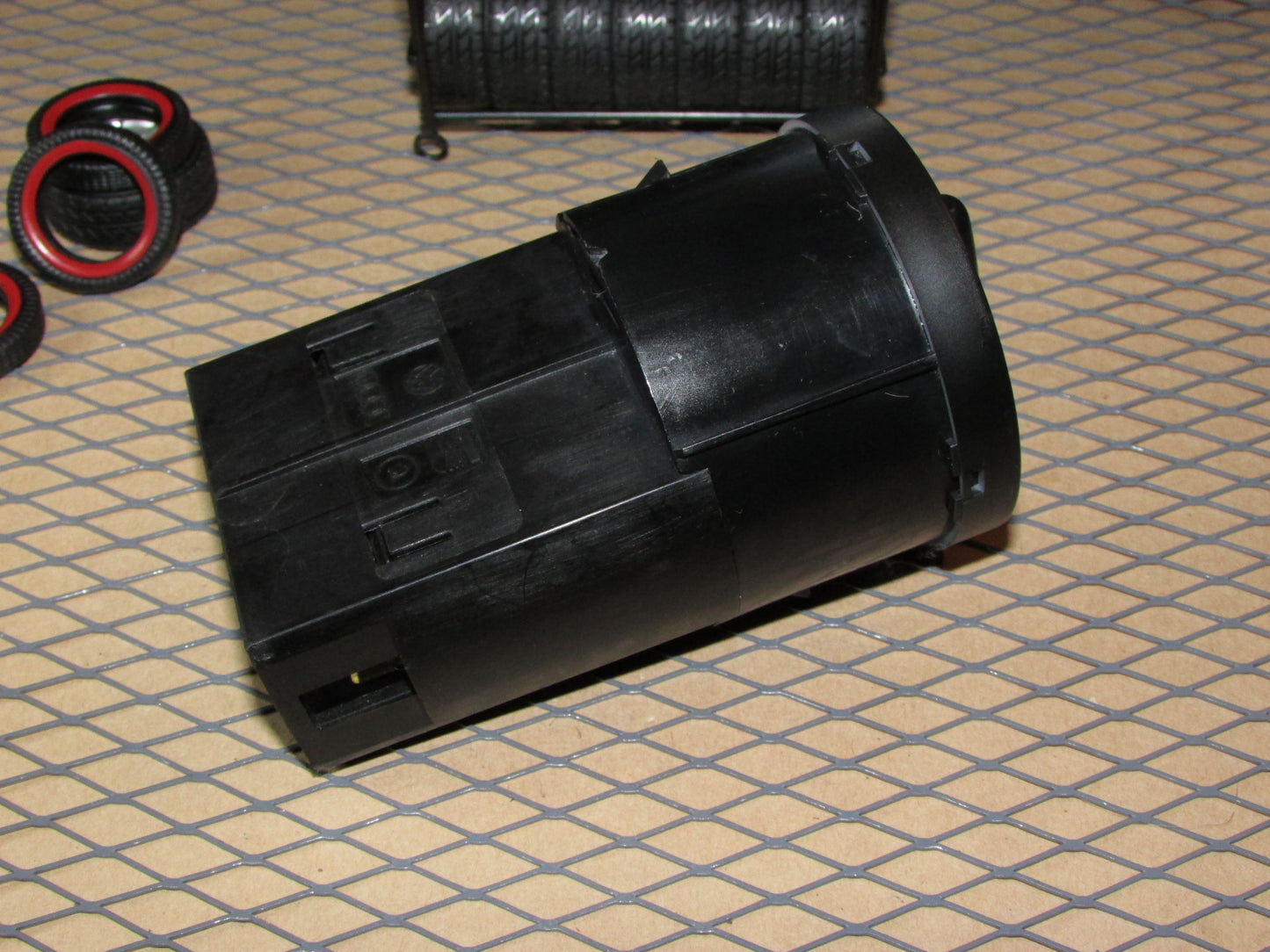 99 00 01 02 03 04 05 Volkswagen Passat OEM Headlight Switch