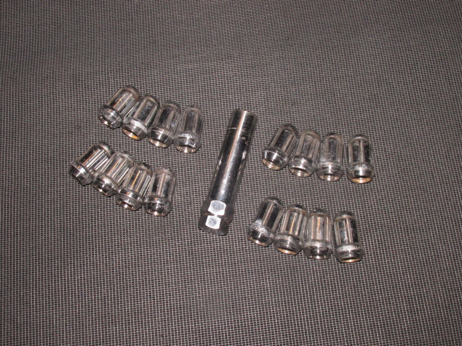 94 95 96 97 Mazda Miata OEM Wheel Lug & Lock with Key