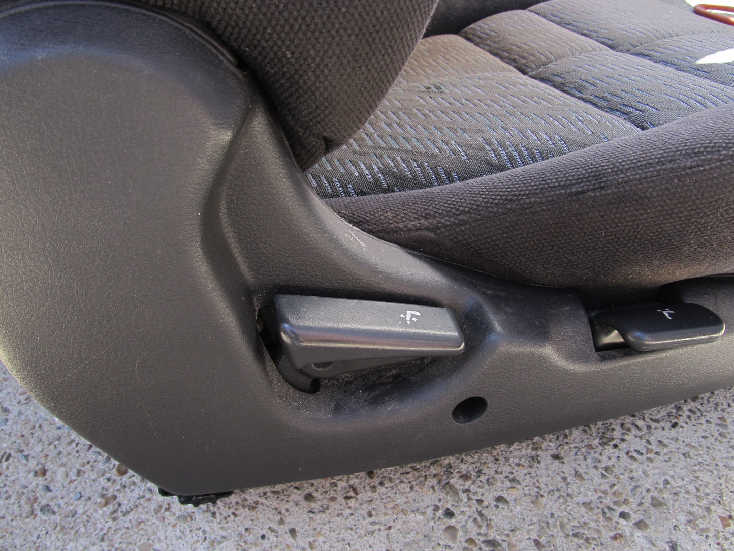 94 95 96 97 Mitsubishi 3000GT OEM Front Seat Recliner Release Lever Handle - Right