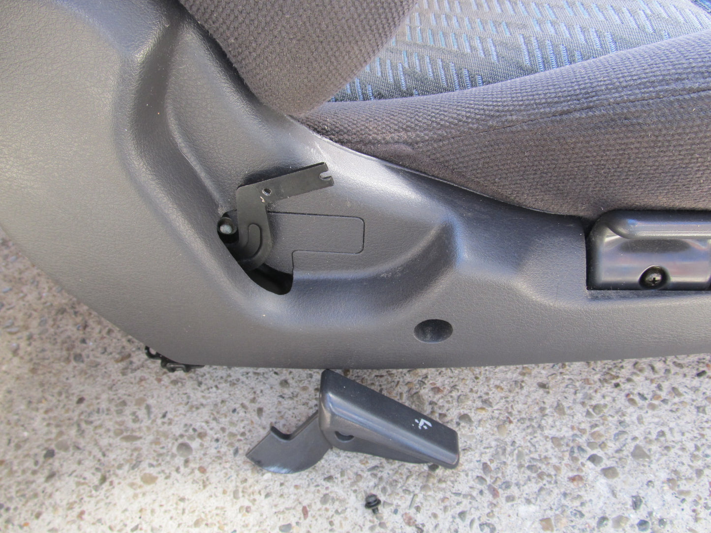 94 95 96 97 Mitsubishi 3000GT OEM Front Seat Recliner Release Lever Handle - Right