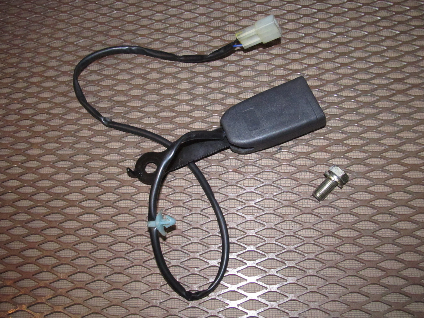 94 95 96 97 Mitsubishi 3000GT OEM Front Seat Belt Buckle Receiver - Right