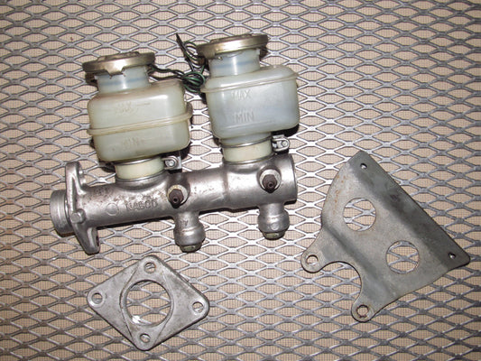 79 80 Datsun 280zx OEM Master Brake Cylinder