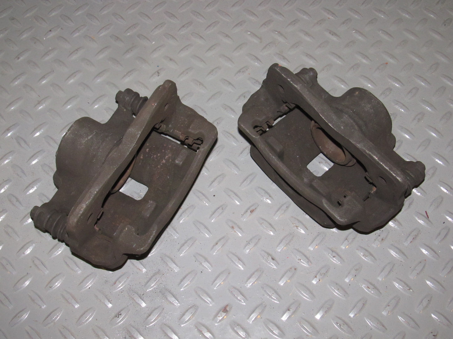 92 93 94 95 Honda Civic OEM Front Brake Caliper Set