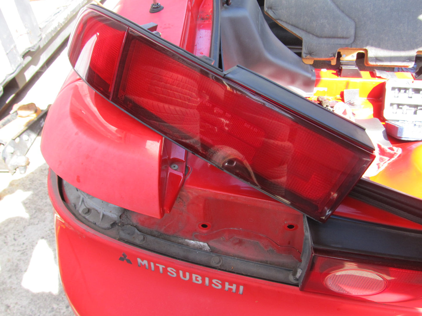 94 95 96 97 Mitsubishi 3000GT OEM Tail Light - Left
