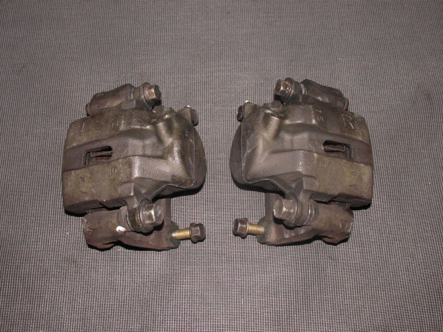 94 95 96 97 Mazda Miata OEM Front Brake Caliper Set