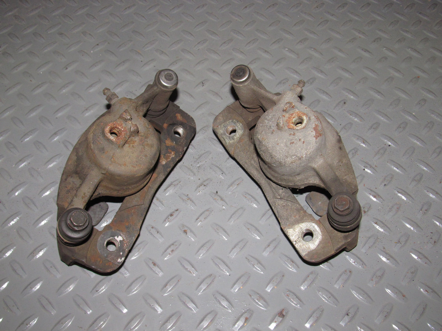92 93 94 95 Honda Civic OEM Front Brake Caliper Set